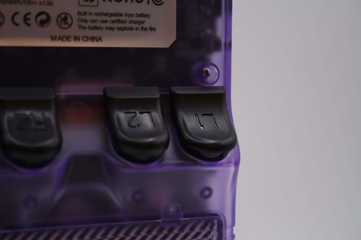 Håndholdt retro spillekonsol bag knapper